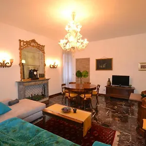 Calle Marcello 5888a Rio Del Piombo Venezia